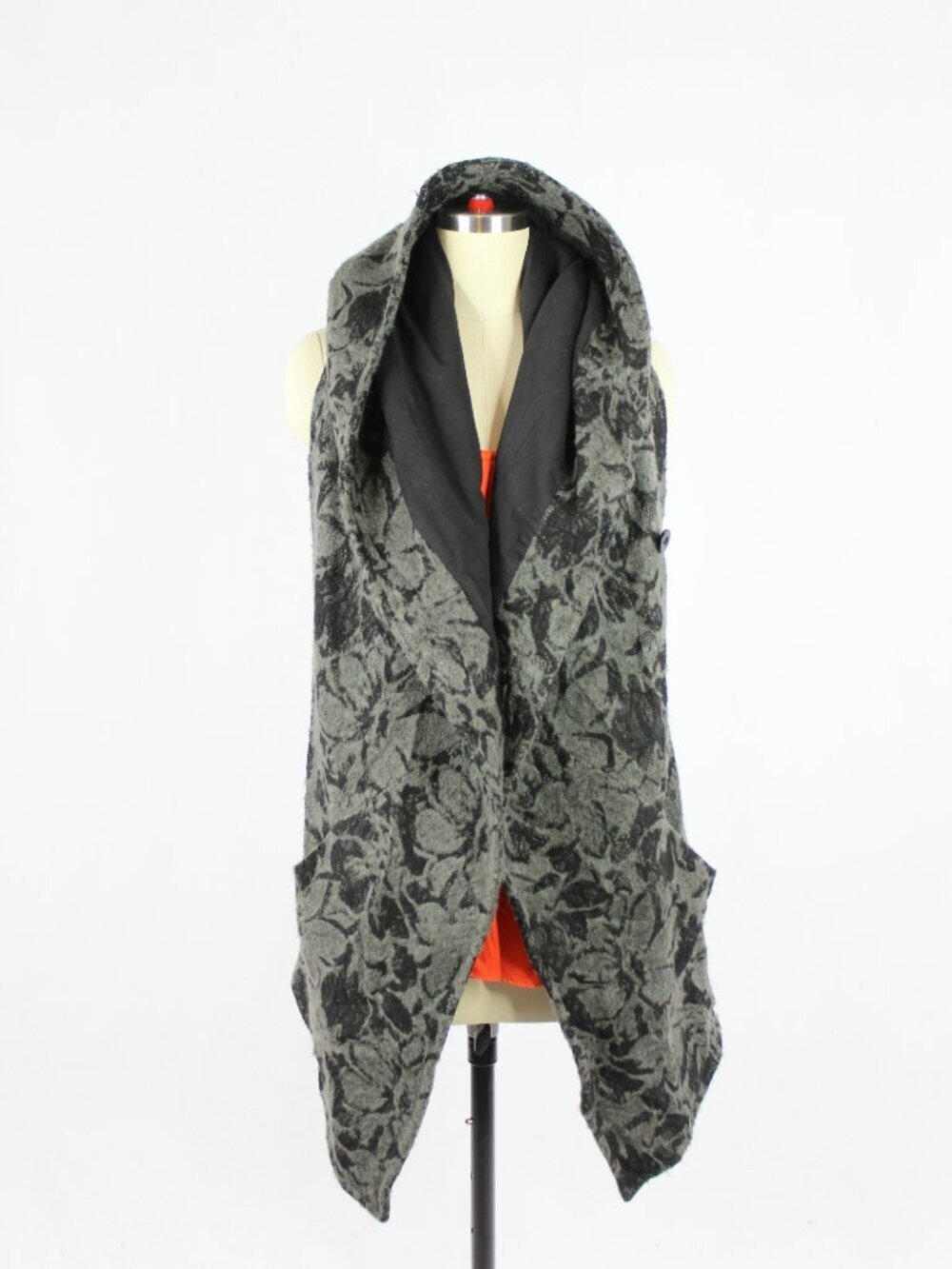 STELLA CARAKASI Black Grey Floral Lace Knit Jacquard Vest Jacket, Size S